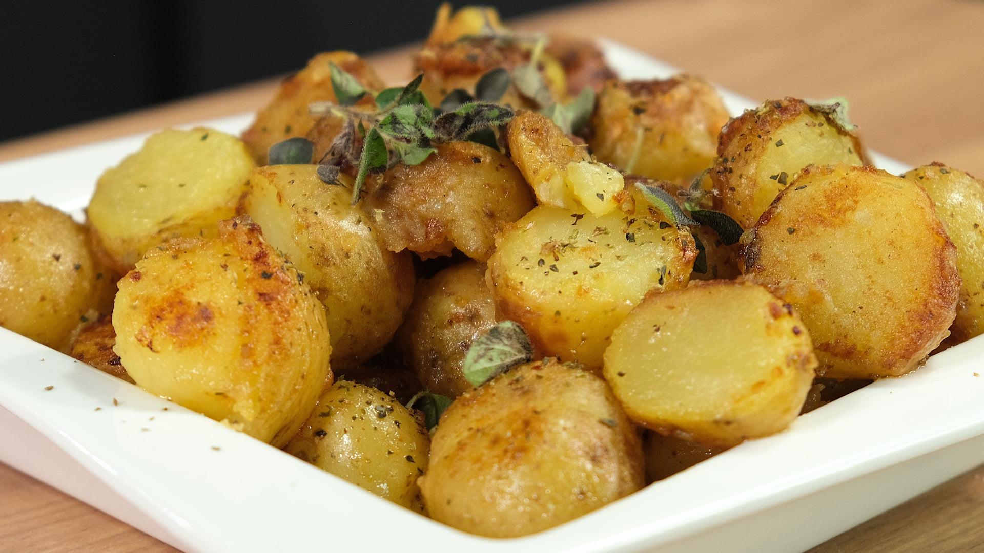 Σκορδάτες- πατάτες- μελωμένες- Σκορδάτες- πατάτες- μελωμένες-