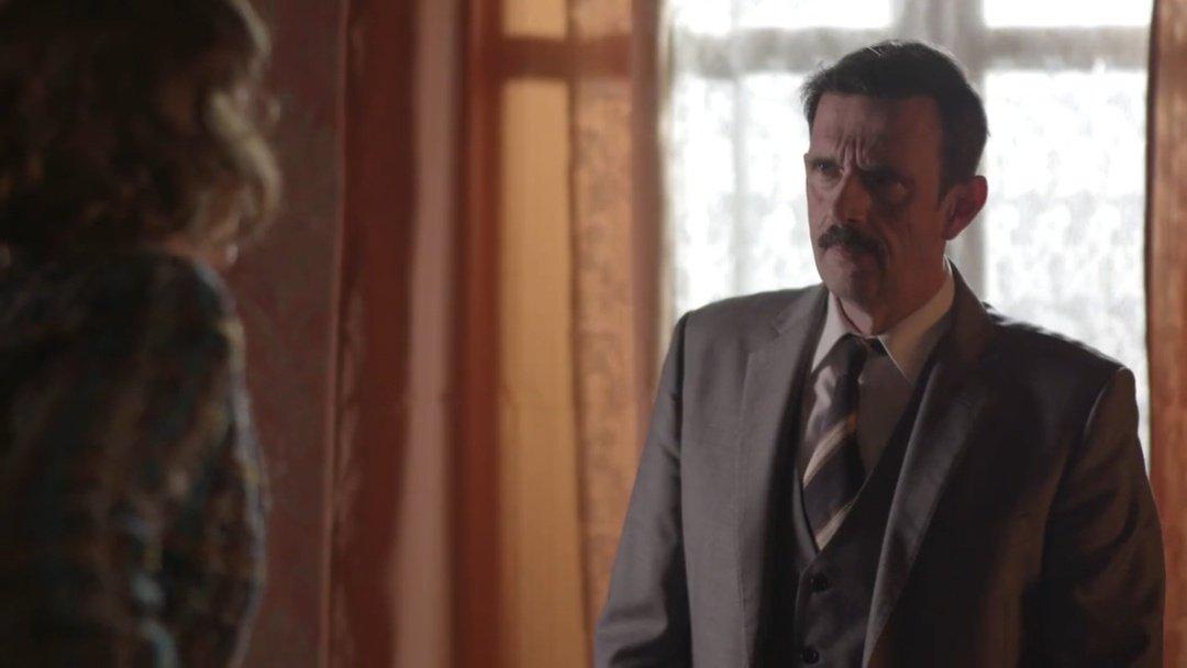 Άγριες Μέλισσες: Μεγάλε Σεβαστέ πιάστηκες κορόιδο