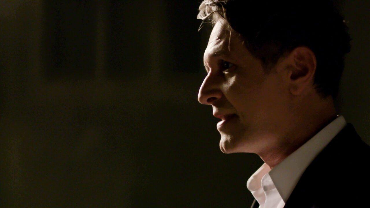 Άγριες Μέλισσες: Μεγάλε Σεβαστέ πιάστηκες κορόιδο