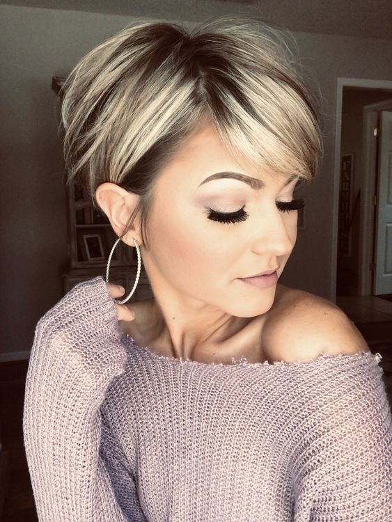 ιδέες-για-χτενίσματα-και-κουρέματα-τον-Απρίλιο 2022-