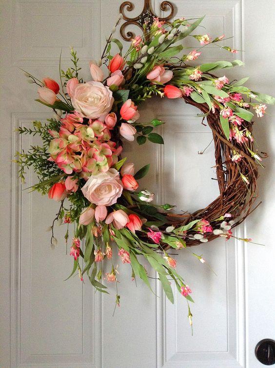 ξύλινο-πασχαλινό-στεφάνι-με-λουλούδια-ιδέες-για-πασχαλινά στεφάνια 2022- ξύλινο-πασχαλινό-στεφάνι-με-λουλούδια-ιδέες-για-πασχαλινά στεφάνια 2022-