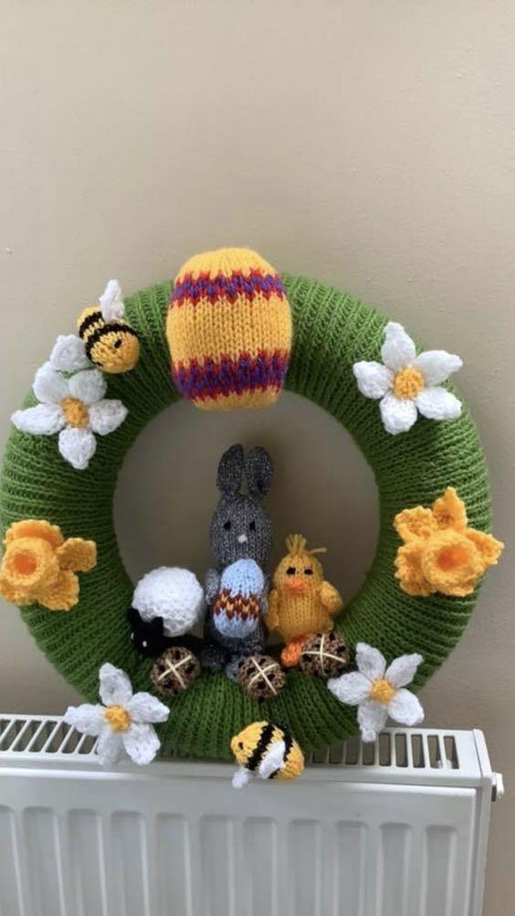 πλεκτά-πασχαλινά-στεφάνια-ιδέες-για-πασχαλινά στεφάνια 2022-
