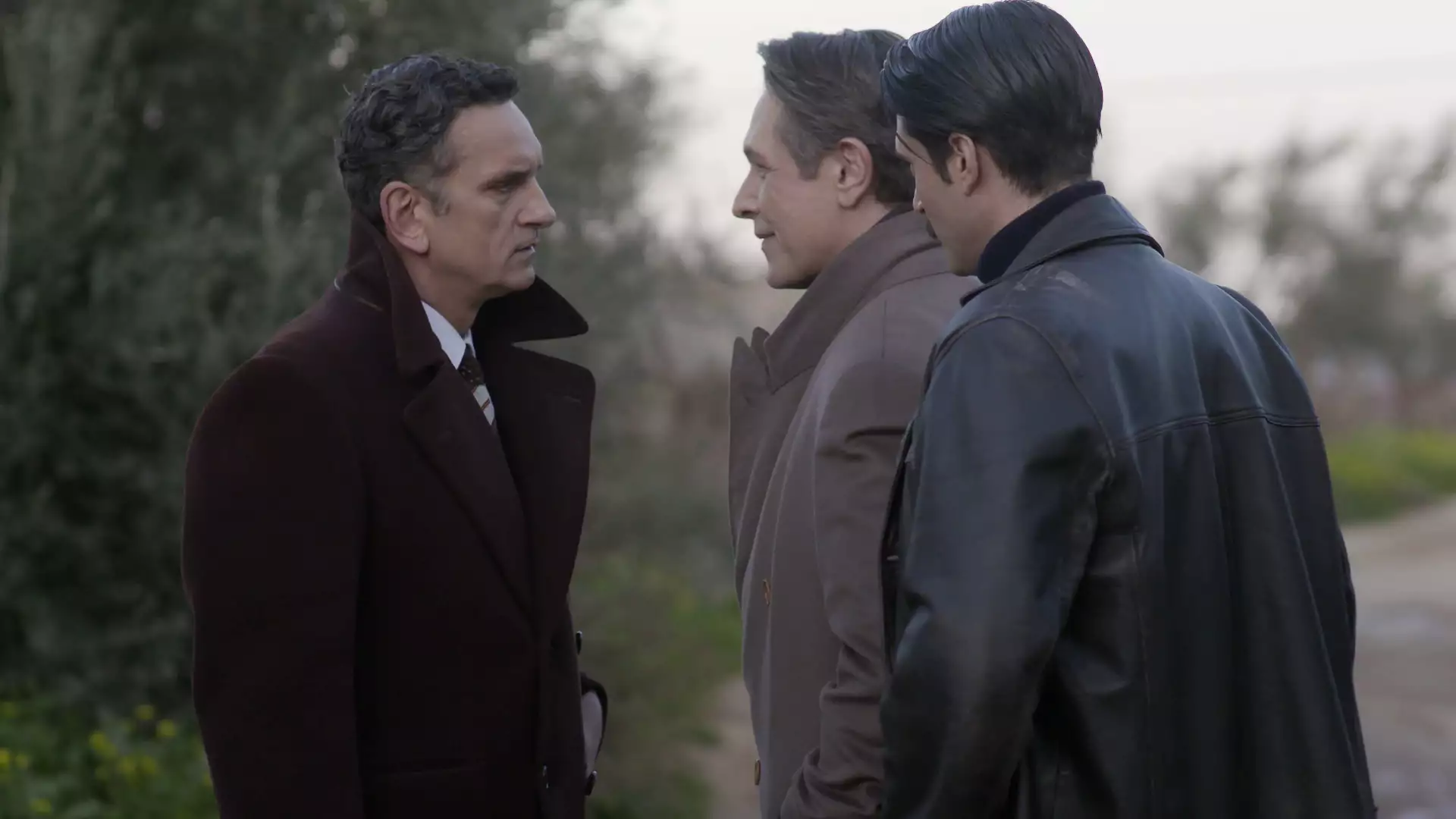 Άγριες μέλισσες: Ο Λευτέρης συμμαχεί με το Διαφάνι