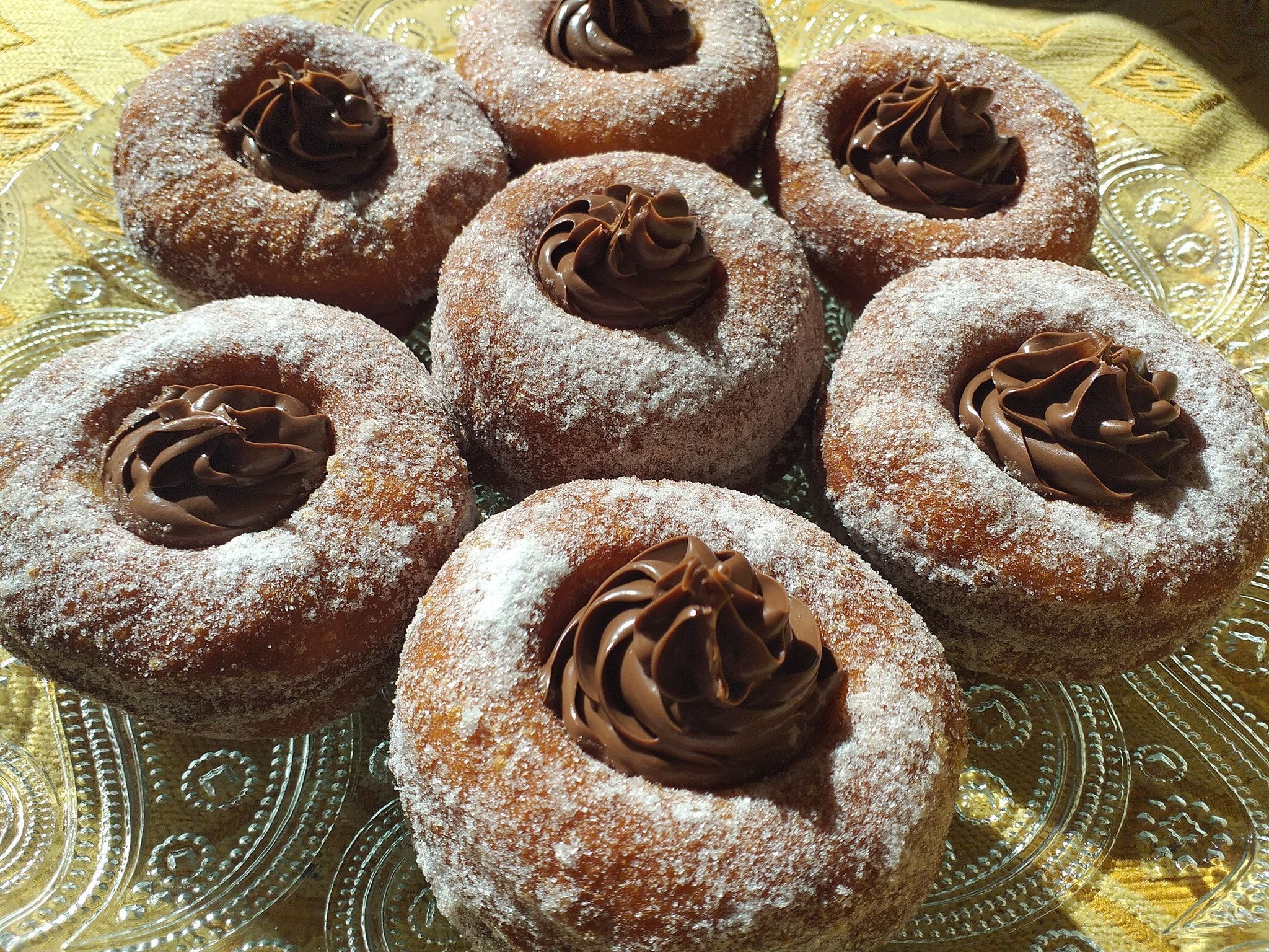 Κουλουράκια- ντόνατς- γεμιστά- με -σοκολάτα-