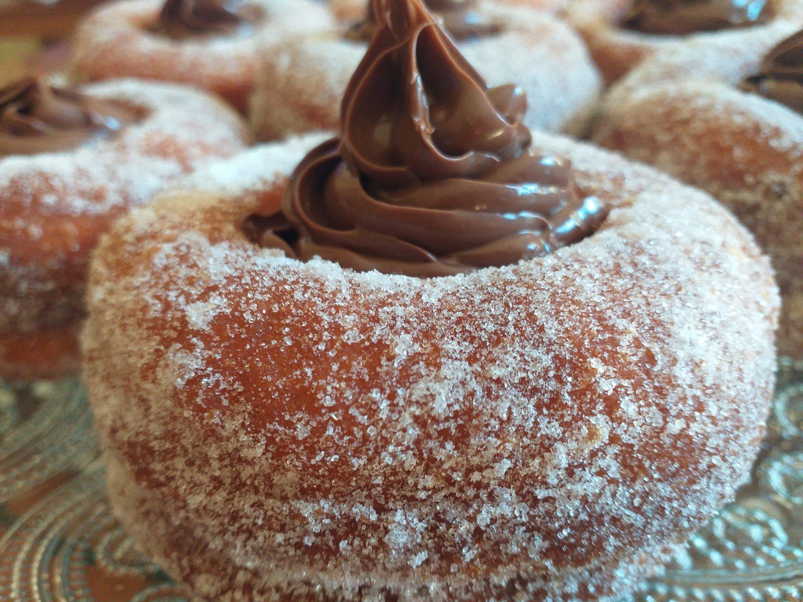 Κουλουράκια- ντόνατς- γεμιστά- με -σοκολάτα-