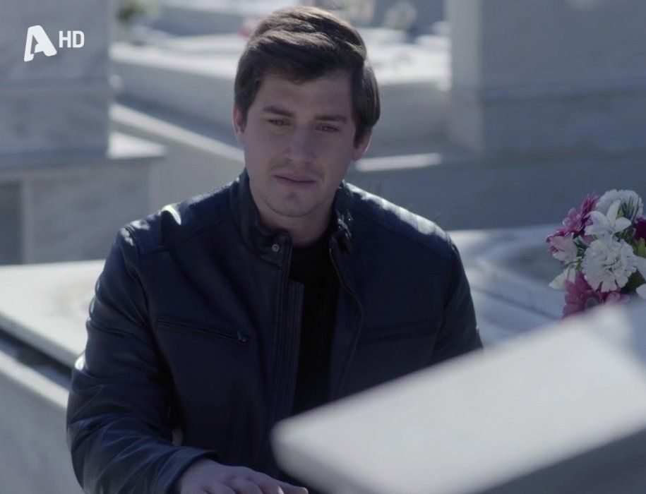 Σασμός: Ο Νικηφόρος μαθαίνει τα πάντα για τον πατέρα του