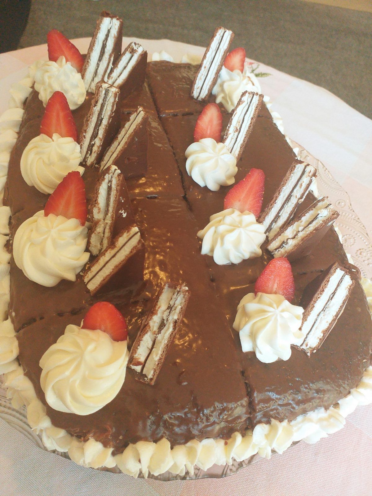 Τούρτα -Kinder- Pingui - Τούρτα -Kinder- Pingui -