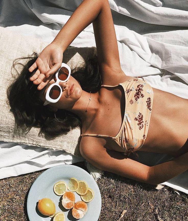 λευκός σκελετός-τάσεις-στα-γυαλιά ηλίου-για-την-Άνοιξη Καλοκαίρι 2022-