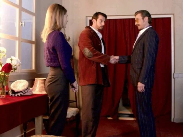 Άγριες Μέλισσες: Το αμαρτωλό παρελθόν της Δρόσως βγαίνει στη φόρα