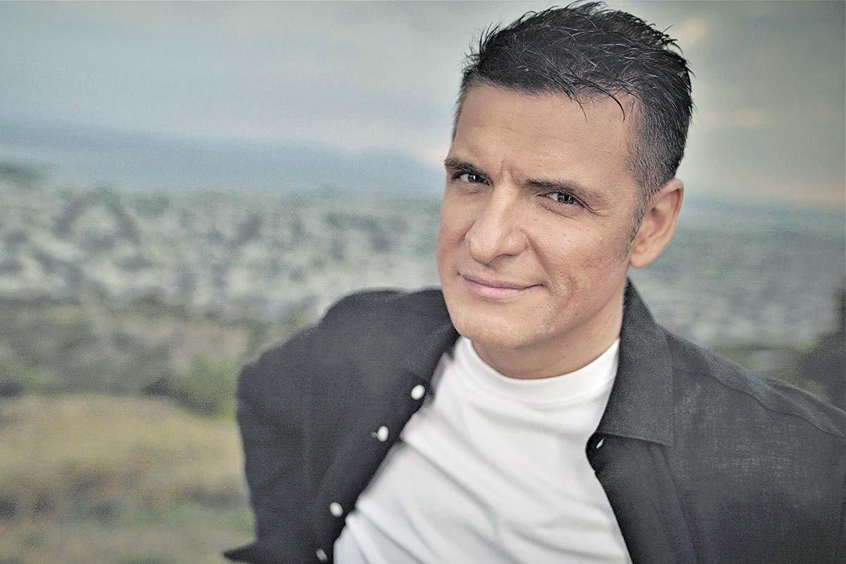 Χρίστος-Αντωνιάδης