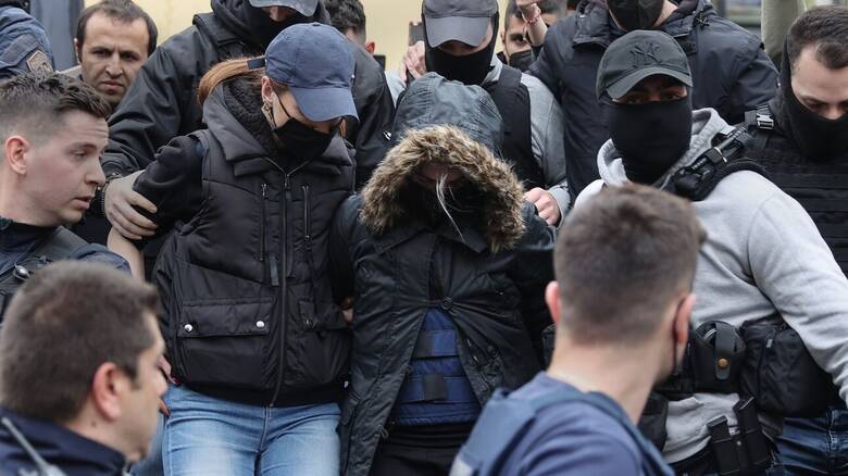 Πάτρα: Οι αρχές ξεκινούν έρευνες και για τα άλλα δύο παιδιά Πάτρα: Οι αρχές ξεκινούν έρευνες και για τα άλλα δύο παιδιά