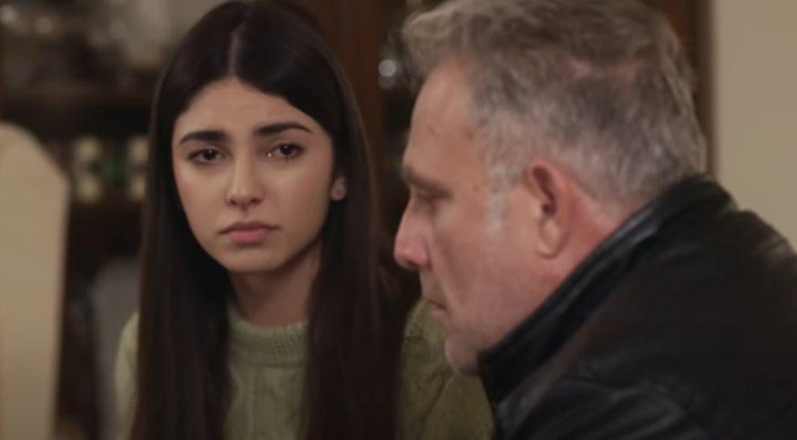 Η Γη της Ελιάς: Η Αρετή αποκληρώνει τη Βασιλική