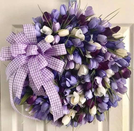 ιδέες-πασχαλινής-διακόσμησης-σε-μοβ-χρώμα-