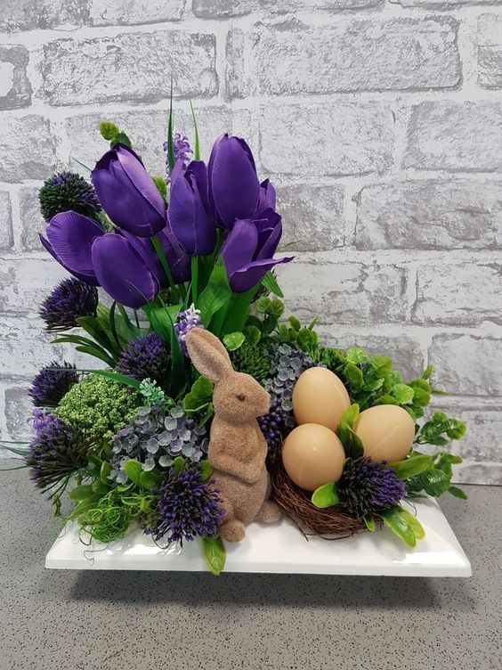 ιδέες-πασχαλινής-διακόσμησης-σε-μοβ-χρώμα-