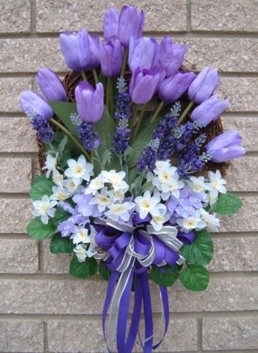 ιδέες-πασχαλινής-διακόσμησης-σε-μοβ-χρώμα-