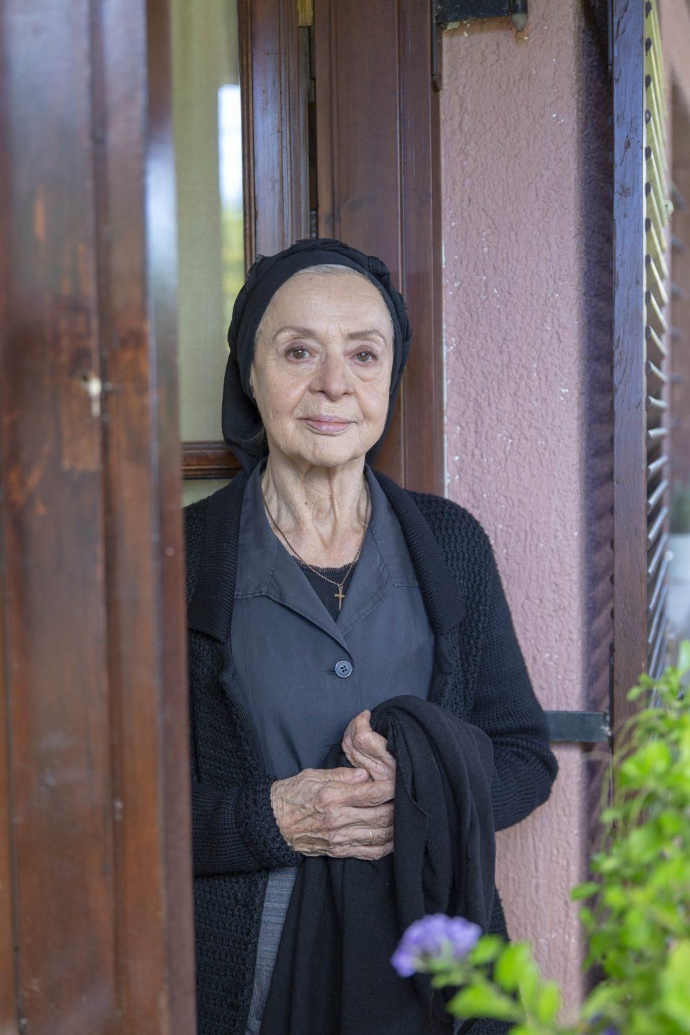 Σασμος: Η Γιαγιά Ειρήνη με τον Αστέρη κάνουν την αρχή του Σασμού