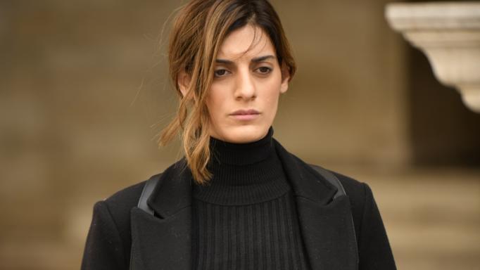 Σασμός-η-Αργυρώ-διαβάζει-το-γράμμα-του-Αστέρη-