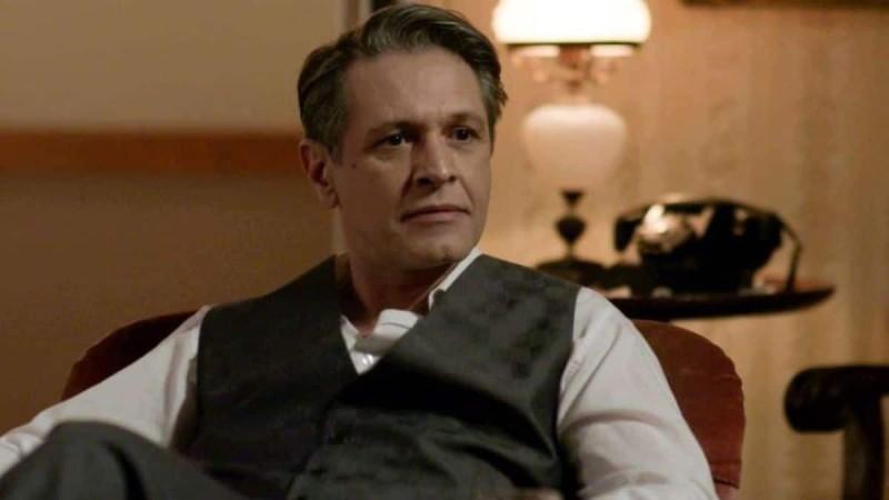 Άγριες Μέλισσες-ο-Ακύλας-βασανίζει-τον-Κυριάκο-και-τον-Σταμάτη- Άγριες Μέλισσες-ο-Ακύλας-βασανίζει-τον-Κυριάκο-και-τον-Σταμάτη-