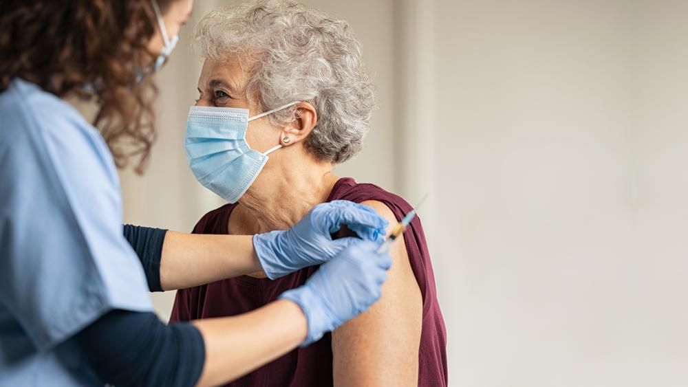 η-λίστα-με-τις-παρενέργειες-του-εμβολίου-κατά-του-covid 19-