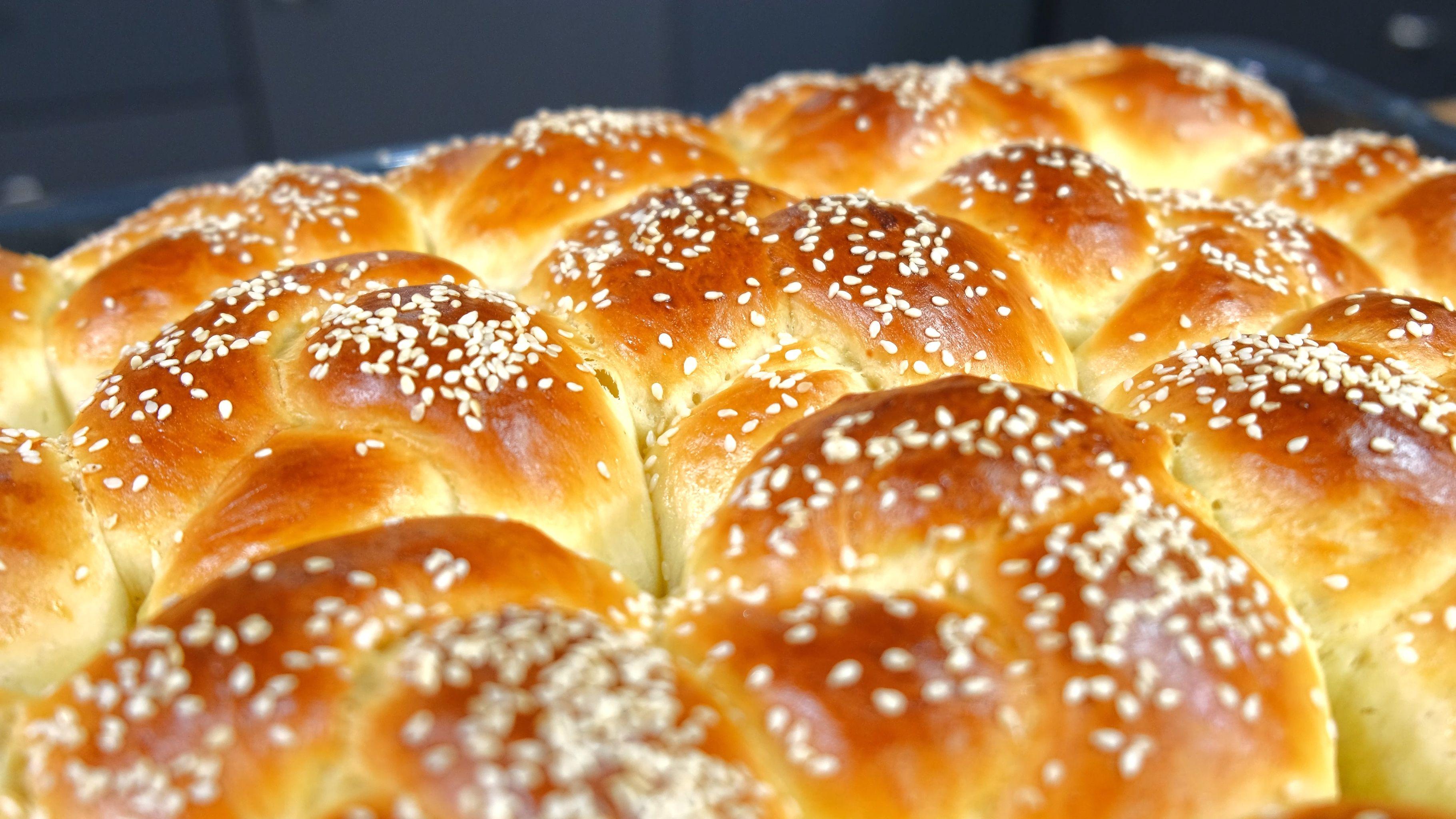 Τα- Πασχαλινά -τσουρέκια- του- 2022-