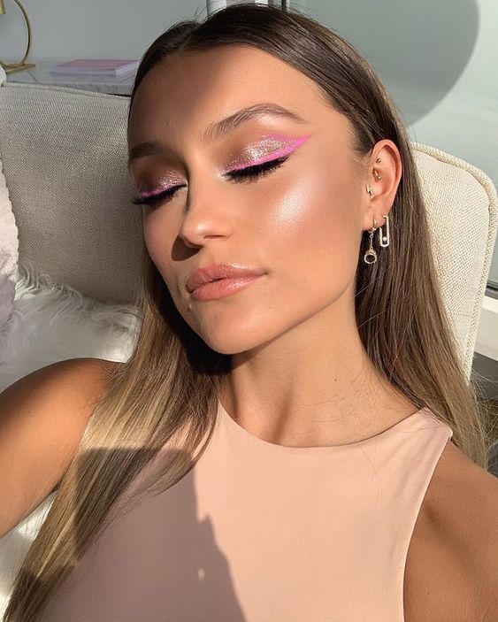 Μακιγιάζ Άνοιξη – Καλοκαίρι 2022: 19 ιδέες