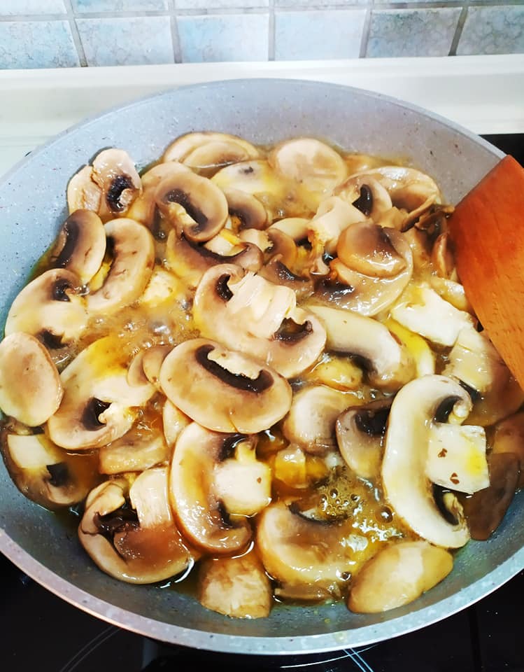 μανιτάρια-σωτέ-συνταγή-