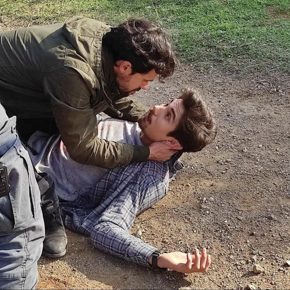 Σασμός-η-Στέλλα-βρίσκει-στοιχεία-που-καταδικάζουν-τον-Πετρή- Σασμός-η-Στέλλα-βρίσκει-στοιχεία-που-καταδικάζουν-τον-Πετρή-