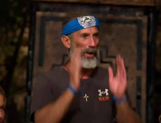 Survivor-τσακωμός-ανάμεσα-σε-Κωνσταντίνο Εμμανουήλ-Τάκη Καραγκούνια-Μαρτίκα-