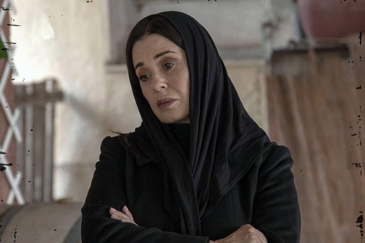 Σασμός-η-Καλλιόπη-θα-βάψει-τα-χέρια-της-με-αίμα- Σασμός-η-Καλλιόπη-θα-βάψει-τα-χέρια-της-με-αίμα-