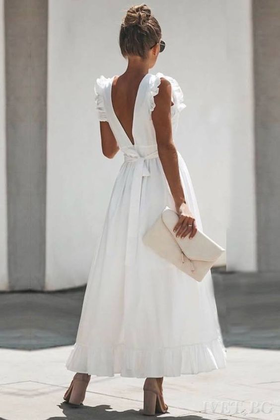 φόρεμα-σε-λευκό-χρώμα-ιδέες-για-ανοιξιάτικα-φορέματα-
