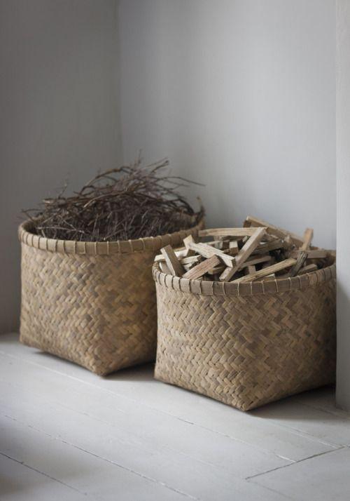 ψάθινα-καλάθια-για-τα-ξύλα-ιδέες-