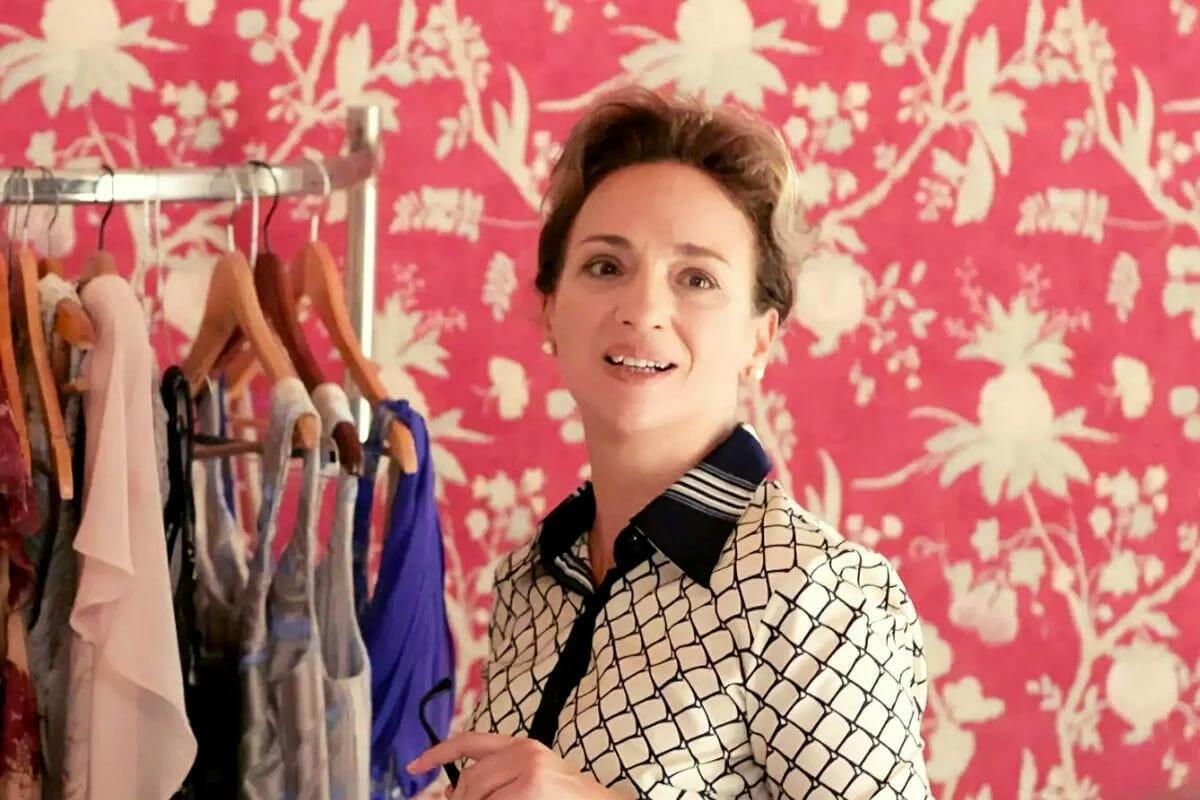 Άγριες-Μέλισσες-Αιμιλία