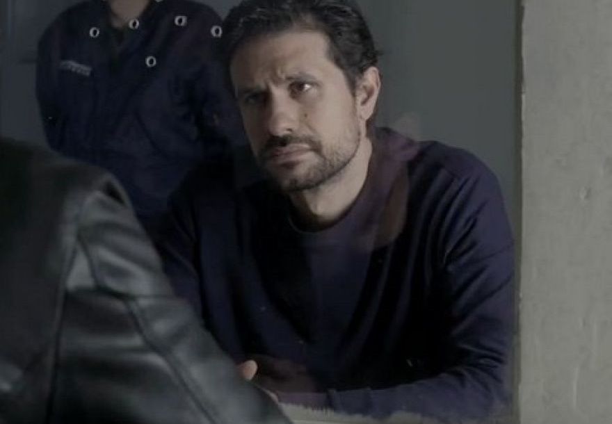 Σασμός-Αστέρη-μείνε-μακριά-από-την-κόρη-και-τον-εγγονό-μου-