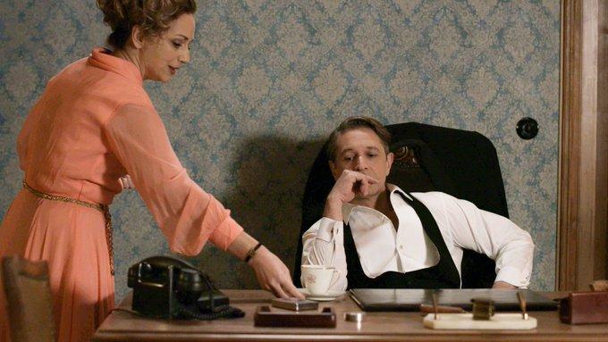 Άγριες-Μέλισσες-Αιμιλία-Ακύλας