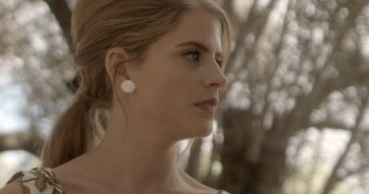 Άγριες Μέλισσες-η-Δρόσω-περνάει-στην-αντεπίθεση-