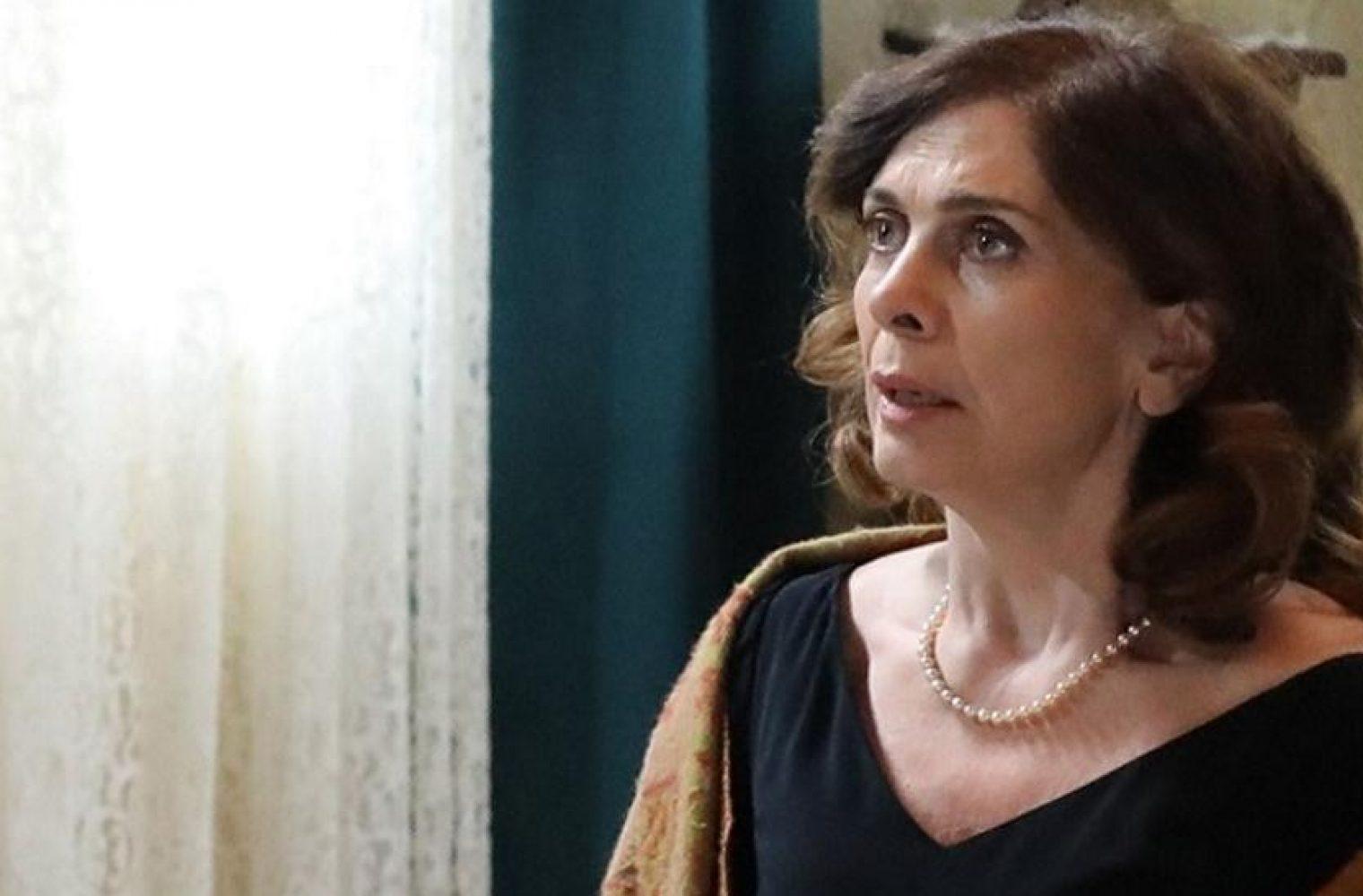 Άγριες Μέλισσες-Μυρσίνη-