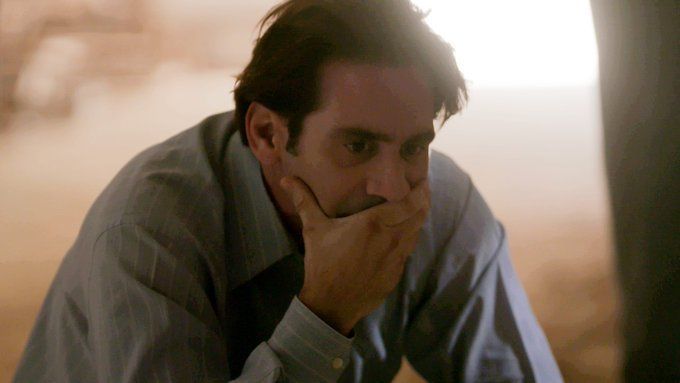 Άγριες Μέλισσες: Συνεργασία μεταξύ Ντούνια και Πέτρο