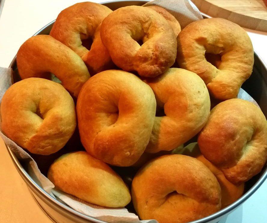 Πασχαλινά κουλουράκια: 22 συνταγές για όλα τα γούστα