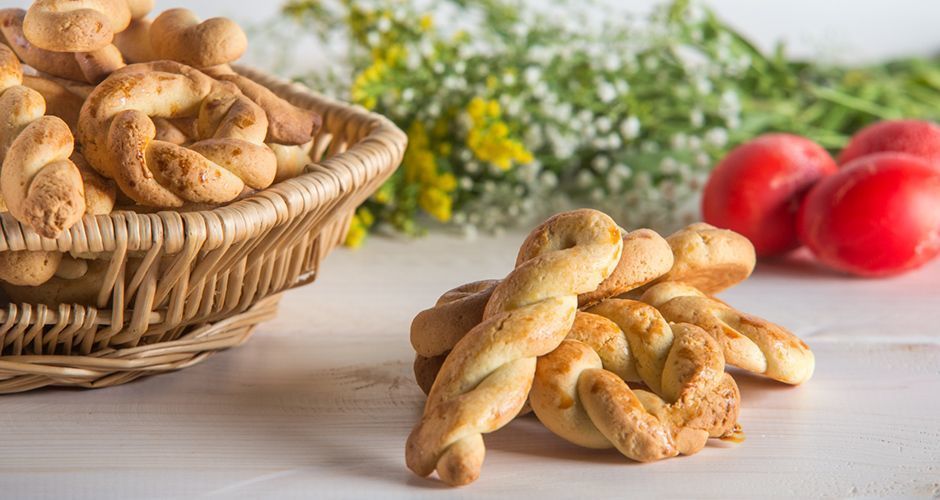 Πασχαλινά κουλουράκια: 22 συνταγές για όλα τα γούστα