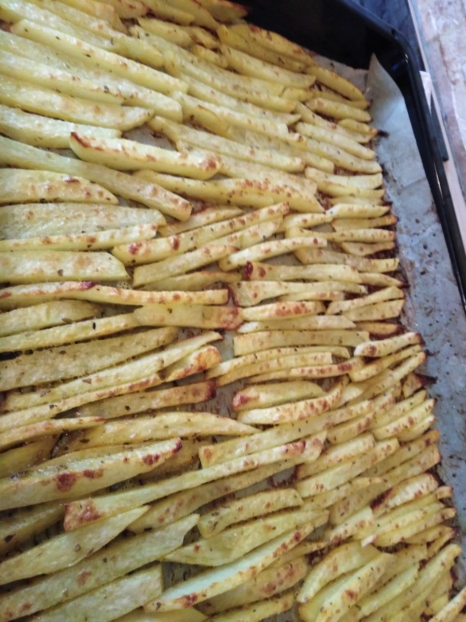 πατάτες-φούρνου-σαν-τηγανιτές-για-την-Κυριακή του Πάσχα- πατάτες-φούρνου-σαν-τηγανιτές-για-την-Κυριακή του Πάσχα-