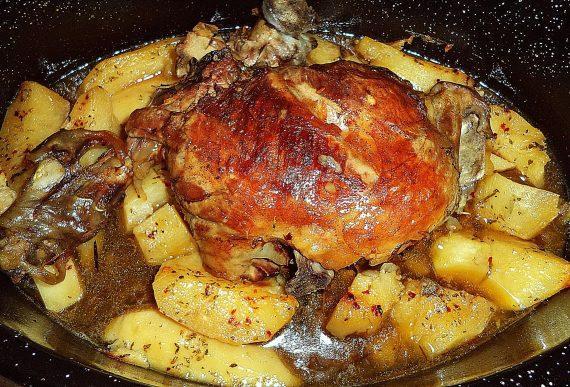 Αρνάκι στο φούρνο: 10 συνταγές για το Πάσχα