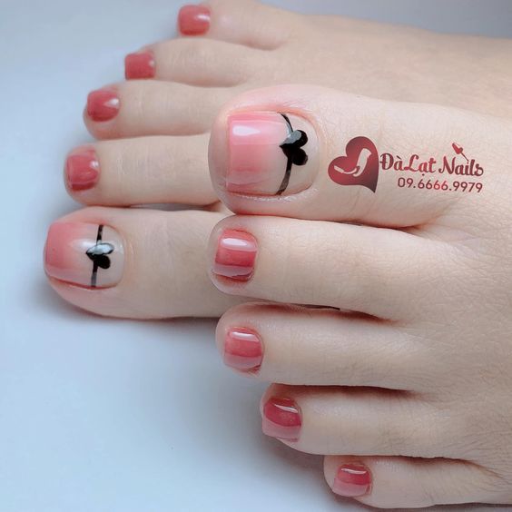 όμπρε-πεντικιούρ-για-την-Άνοιξη-ιδέες- όμπρε-πεντικιούρ-για-την-Άνοιξη-ιδέες-