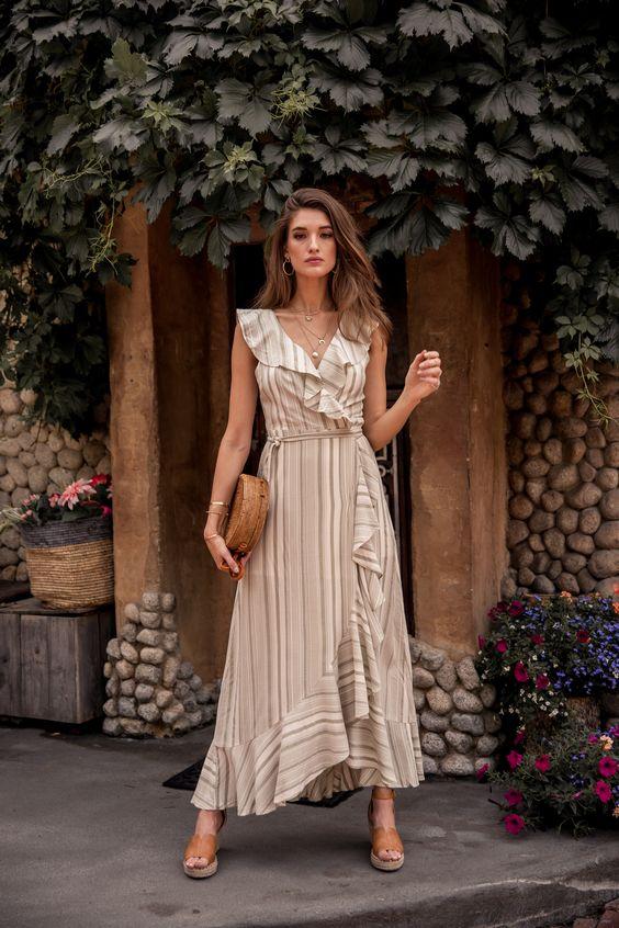φόρεμα-σε-γήινες αποχρώσεις-για-τον-Μάιο-ιδέες-