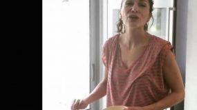 Δέσποινα Βανδή: Έφτιαξε το πιο αφράτο τσουρέκι! (εικόνες)