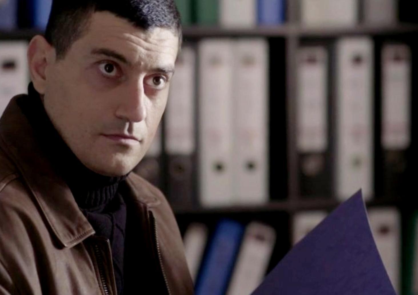 Σασμός: Ο Καραπάνος μαθαίνει για Στέλλα – Γεράσιμο