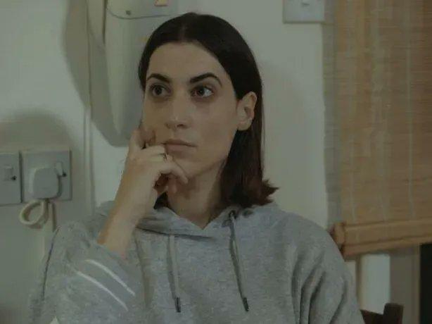 Η-Γη-της-Ελιάς-Αντιγόνη Η-Γη-της-Ελιάς-Αντιγόνη