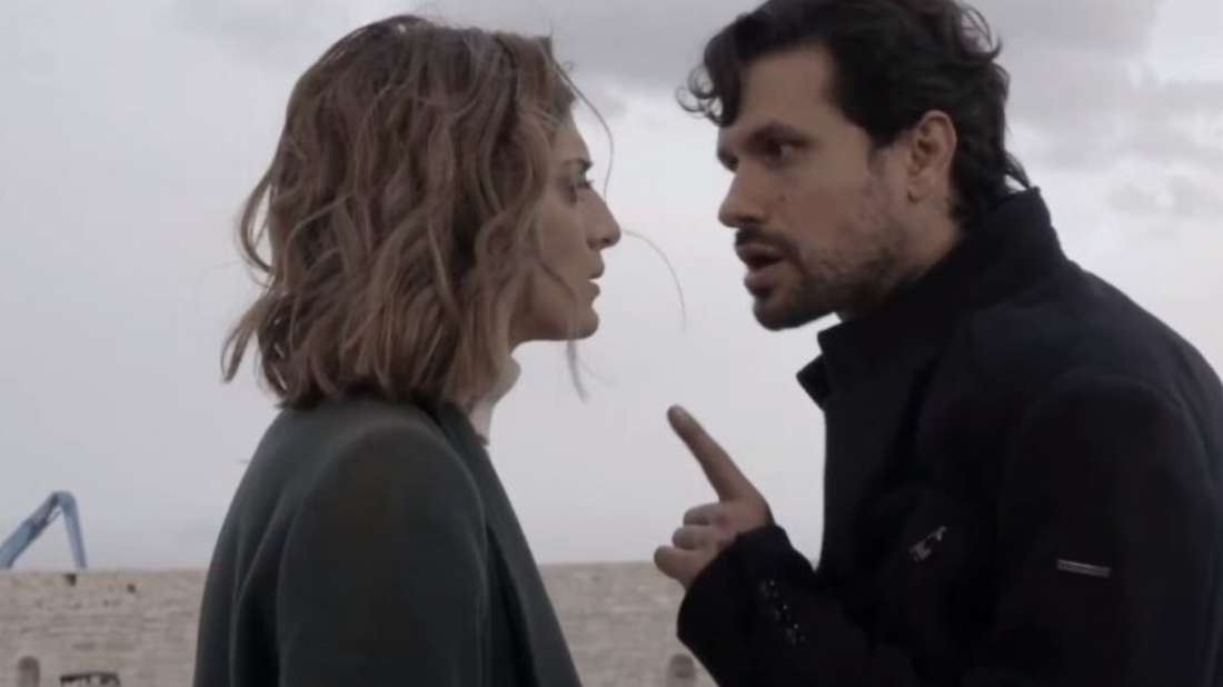 Σασμός: Δεν είμαι ο ίδιος χωρίς εσένα Αργυρώ