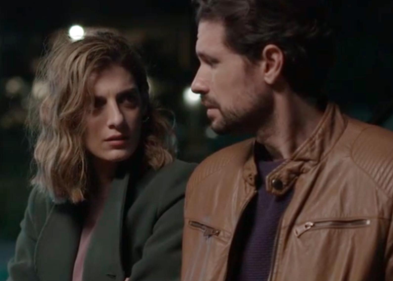 Σασμός: Δεν είμαι ο ίδιος χωρίς εσένα Αργυρώ