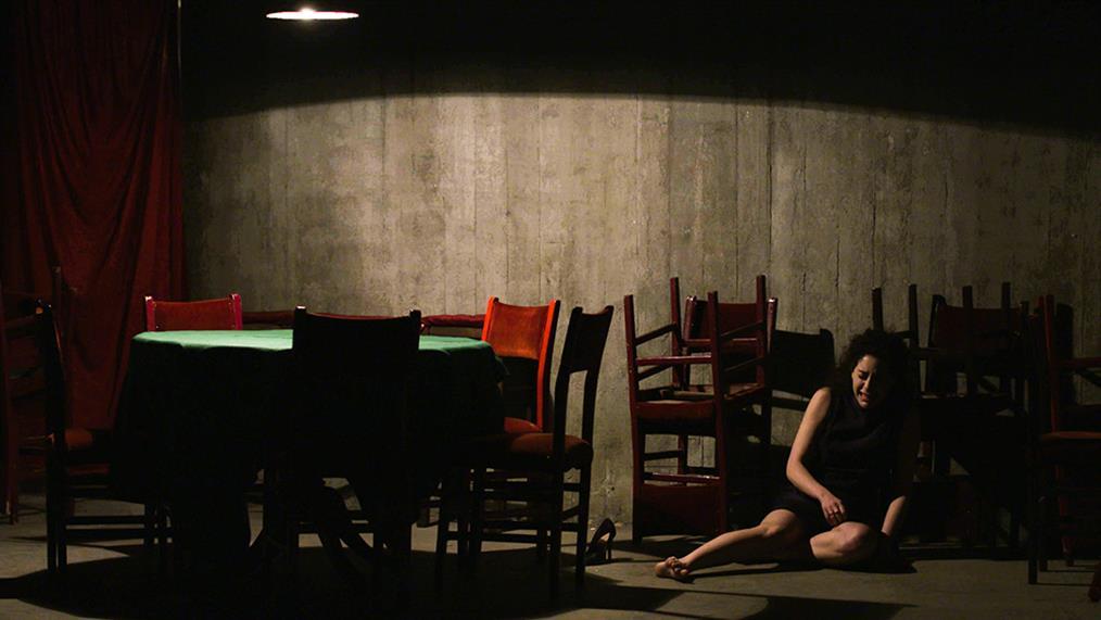 Άγριες-Μέλισσες-Πηνελόπη Άγριες-Μέλισσες-Πηνελόπη