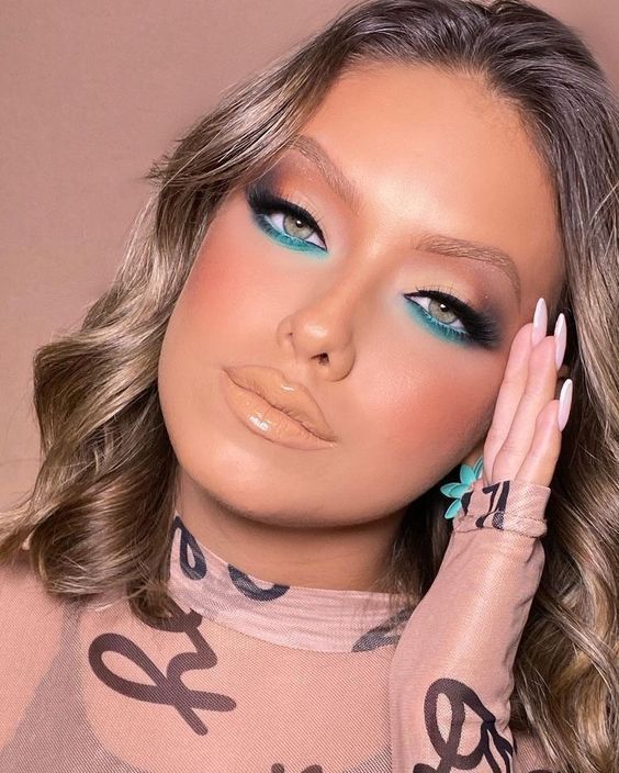 ιδέες-για-μακιγιάζ-το-Καλοκαίρι 2022- ιδέες-για-μακιγιάζ-το-Καλοκαίρι 2022-